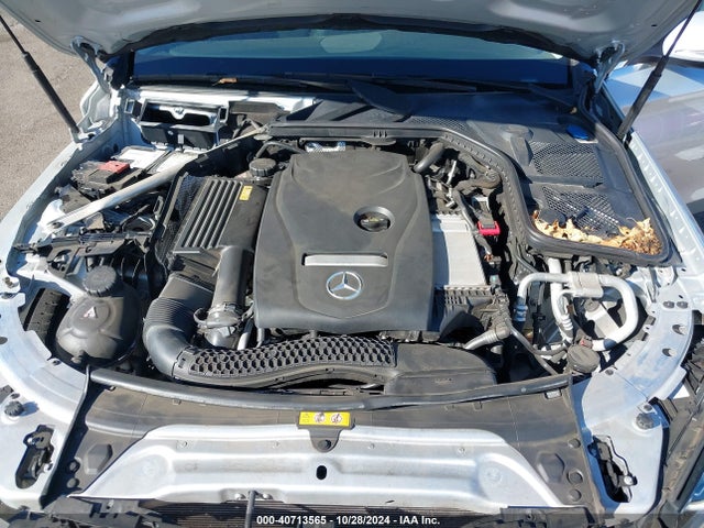 55SWF4KB3FU020895 Mercedes-Benz C 300 4matic/luxury 4matic/sport 4matic