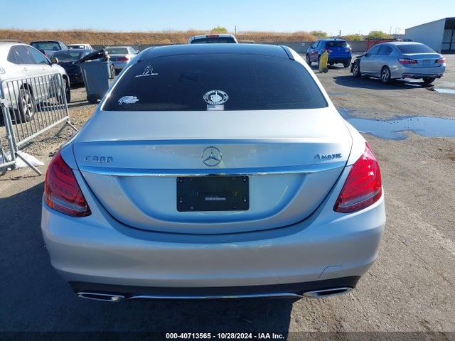 55SWF4KB3FU020895 Mercedes-Benz C 300 4matic/luxury 4matic/sport 4matic