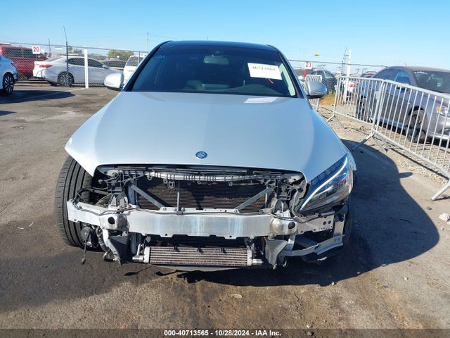 55SWF4KB3FU020895 Mercedes-Benz C 300 4matic/luxury 4matic/sport 4matic