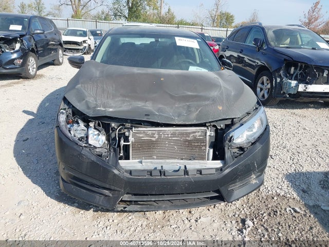 Honda Civic Lx 2018 19XFC2F53JE016251 Image 12