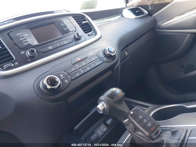 KIA Sorento 3.3l Lx 2017 5XYPG4A55HG200339 Image 11