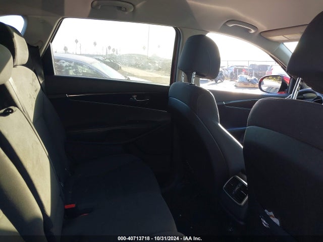 KIA Sorento 3.3l Lx 2017 5XYPG4A55HG200339 Image 8