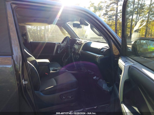 Toyota 4runner Sr5 Premium 2023 JTEFU5JRXP5296923 Image 5