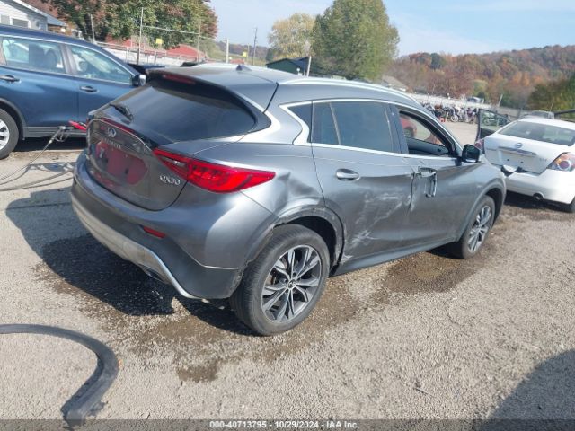 SJKCH5CRXJA052595 Infiniti Qx30 Luxury