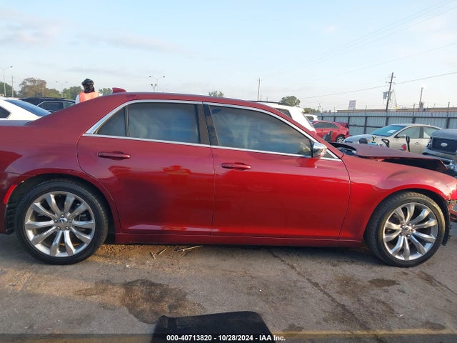 2C3CCAAG3KH609883 Chrysler 300 Touring