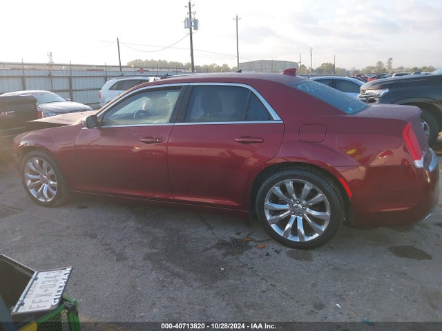 Chrysler 300 Touring 2019 2C3CCAAG3KH609883 Image 15