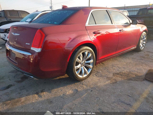 Chrysler 300 Touring 2019 2C3CCAAG3KH609883 Image 4
