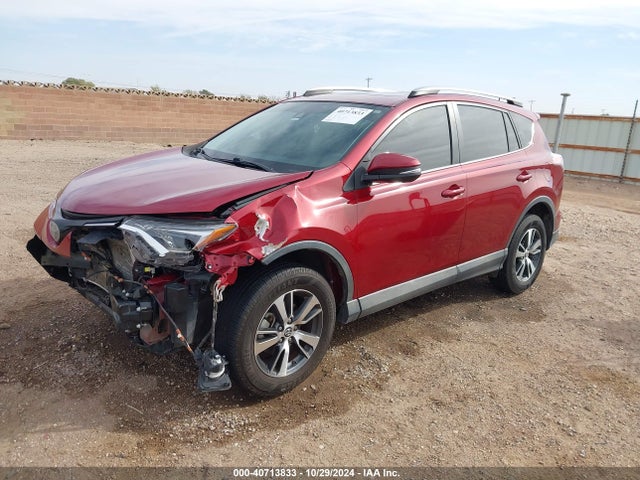 2T3WFREV1JW494254 Toyota Rav4 Adventure/xle