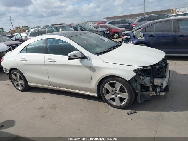 Mercedes-Benz CLA 250 2018 WDDSJ4EB9JN585386 Image 13