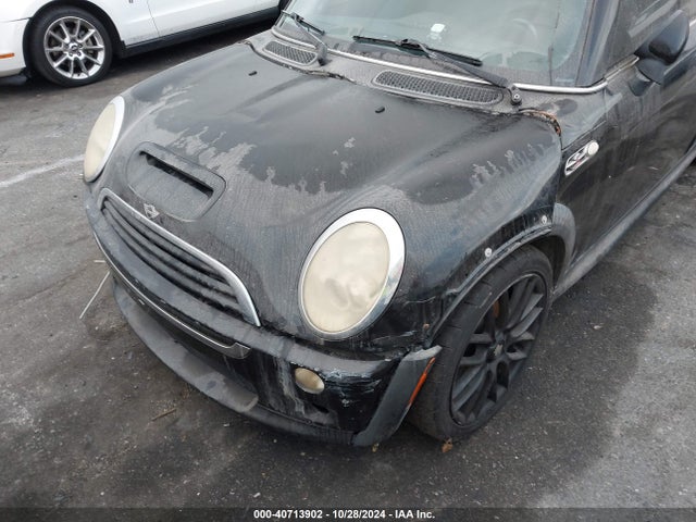 2005 MINI COOPER S WMWRE33575TL11283 Photo 5