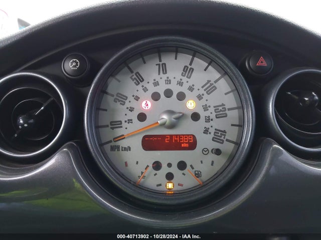 2005 MINI COOPER S WMWRE33575TL11283 Photo 6