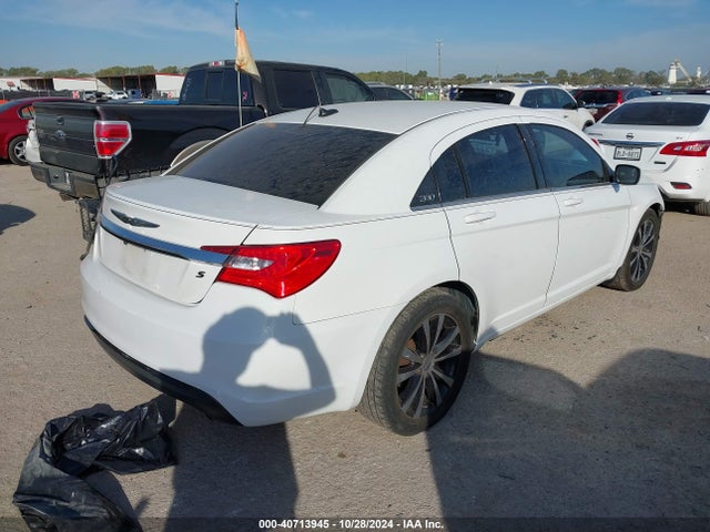 1C3CCBBG4EN128640 Chrysler 200 Touring