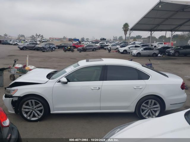 1VWBA7A34JC047410 Volkswagen Passat 2.0t Se