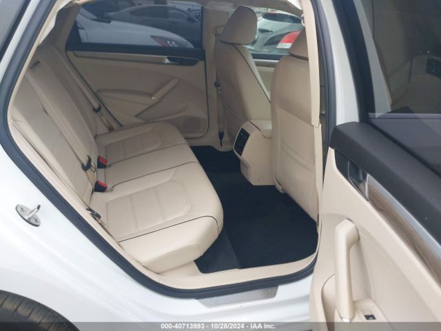 1VWBA7A34JC047410 Volkswagen Passat 2.0t Se
