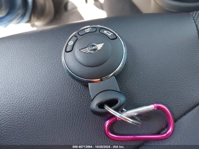 2012 MINI COOPER WMWSU3C55CT542765 Photo 10