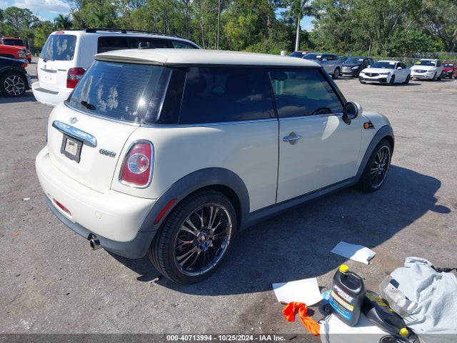 2012 MINI COOPER WMWSU3C55CT542765 Photo 3