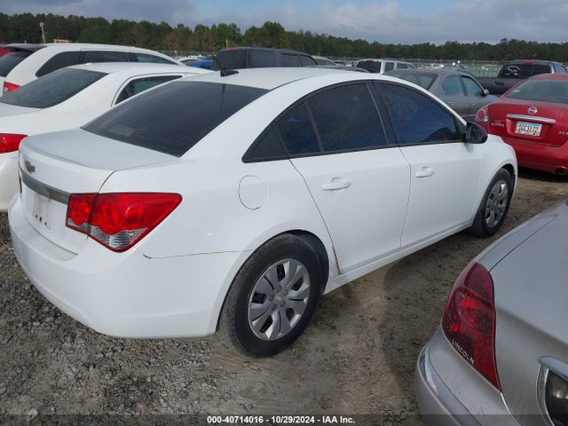 1G1PA5SH8E7205486 Chevrolet Cruze Ls Auto