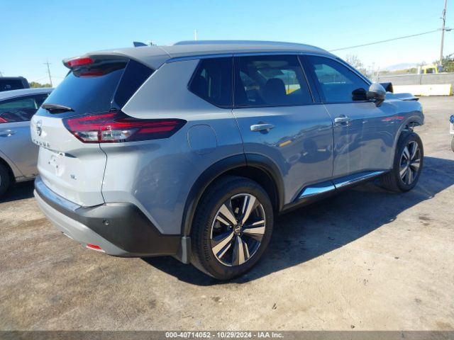 5N1AT3CA9MC733679 Nissan Rogue Sl Fwd