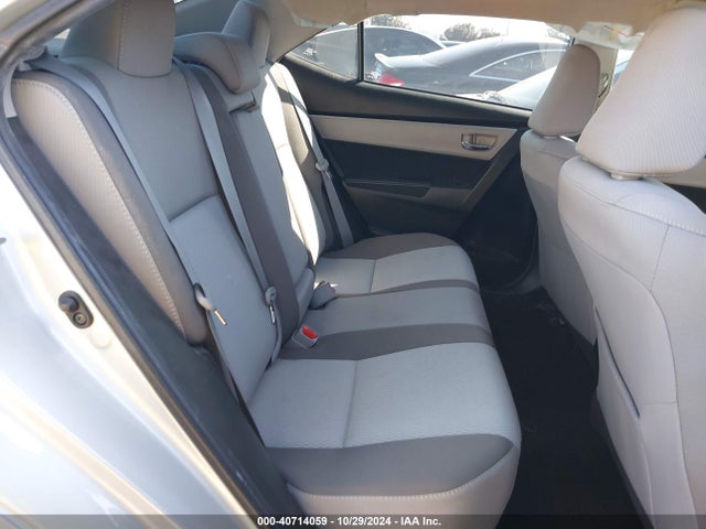 Toyota COROLLA LE 2018 5YFBURHE8JP791077 Image 8