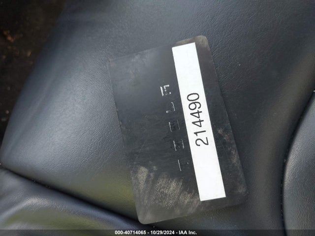 2021 TESLA MODEL Y 5YJYGDEE2MF214490 Photo 10