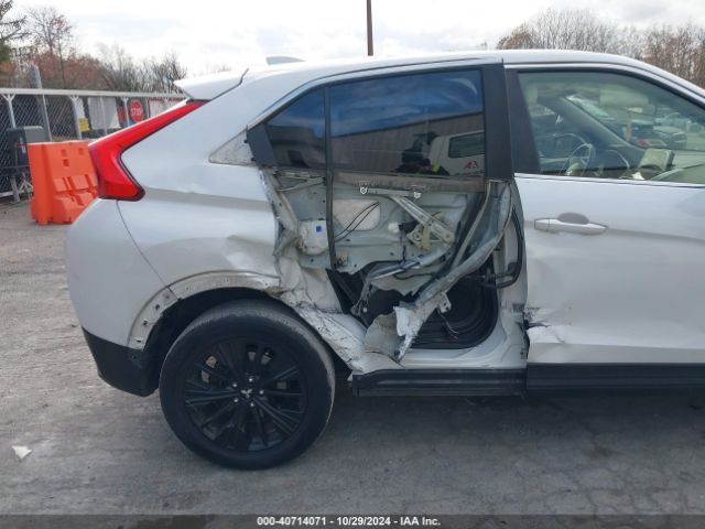 JA4AT4AAXJZ043777 Mitsubishi Eclipse Cross Le