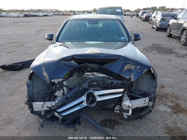 55SWF4JB0GU142780 Mercedes-Benz C 300 Luxury/sport