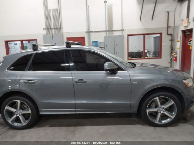 WA1D7AFP5HA093542 Audi Q5 3.0t Premium Plus