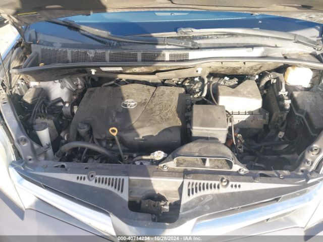 5TDYZ3DC5KS982915 Toyota Sienna Xle 8 Passenger