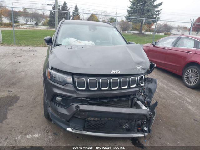 3C4NJDCB5NT132088 Jeep Compass Limited 4x4