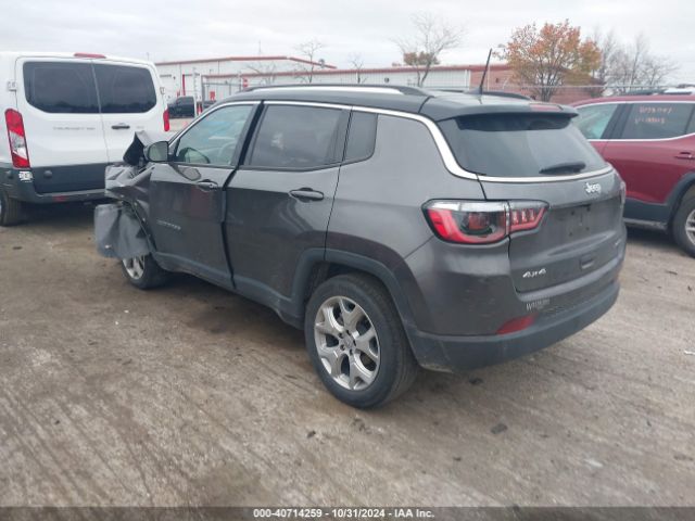 3C4NJDCB5NT132088 Jeep Compass Limited 4x4