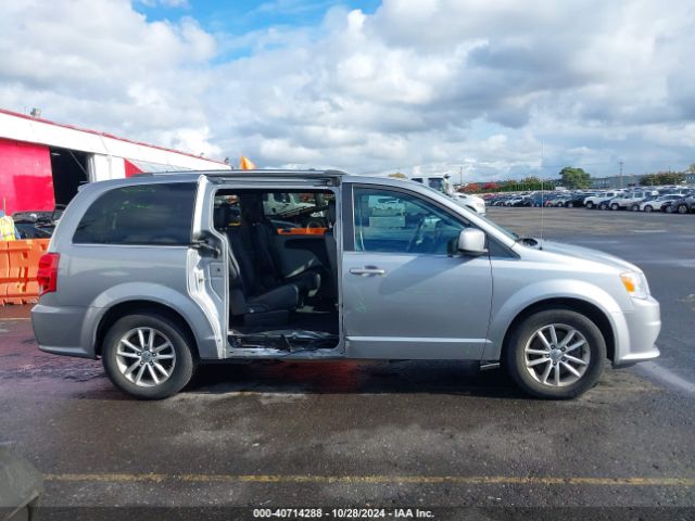 2C4RDGCG2KR802426 Dodge Grand Caravan Sxt