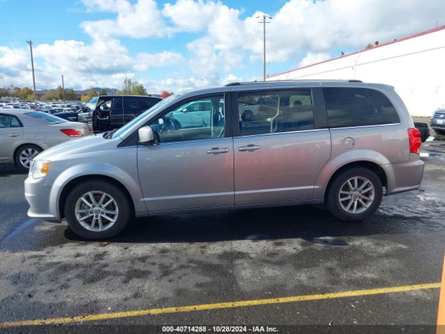 2C4RDGCG2KR802426 Dodge Grand Caravan Sxt