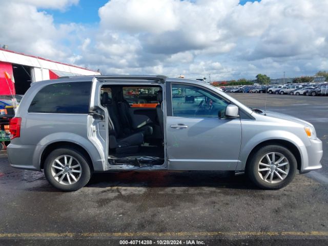 2C4RDGCG2KR802426 Dodge Grand Caravan Sxt