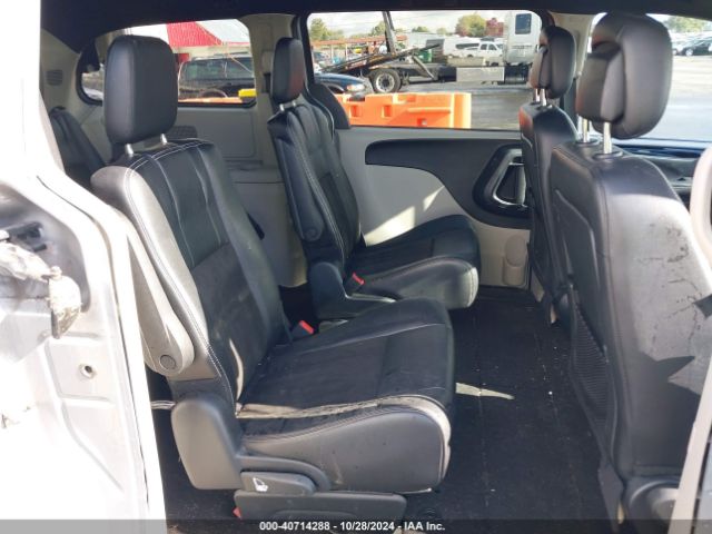 2C4RDGCG2KR802426 Dodge Grand Caravan Sxt