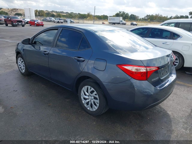 Toyota COROLLA LE 2019 5YFBURHE2KP861674 Image 3