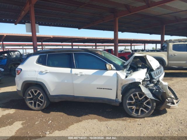 3C4NJCCB2JT461612 Jeep Compass Limited Fwd
