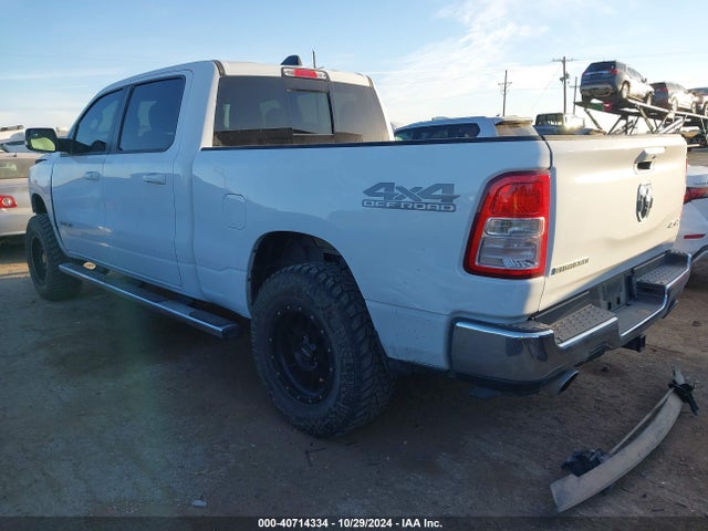 1C6SRFMT2NN161036 RAM 1500 Big Horn  4x4 6'4 Box