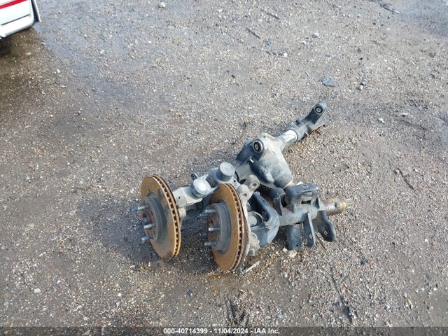 1C4HJXDN8JW240037 Jeep Wrangler Unlimited Sport 4x4