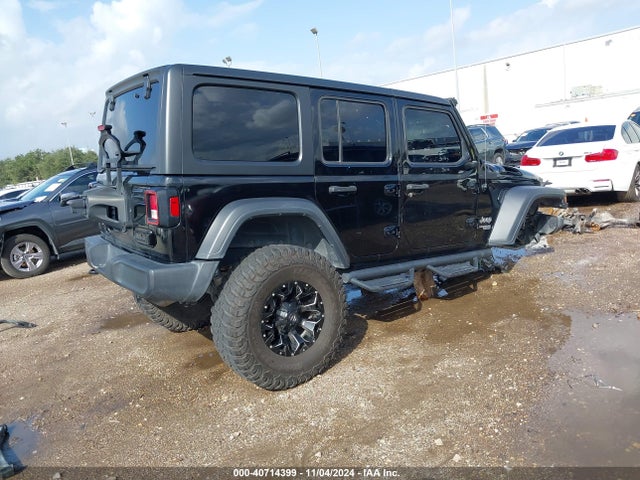 1C4HJXDN8JW240037 Jeep Wrangler Unlimited Sport 4x4