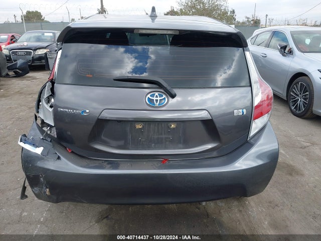Toyota Prius C Two 2015 JTDKDTB39F1105385 Image 16
