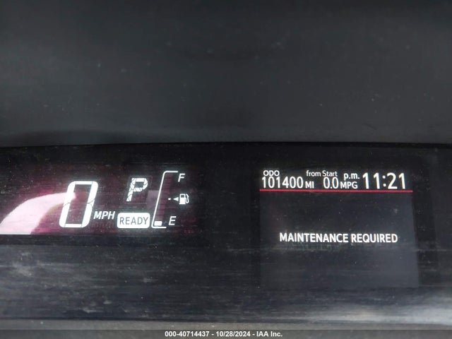 JTDKDTB39F1105385 Toyota Prius C Two