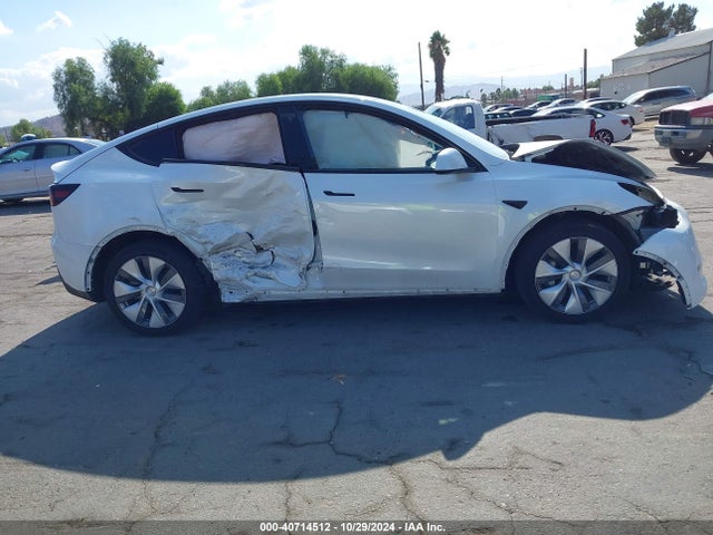 Tesla Model Y 2023 7SAYGDEE9PA036887 Image 12