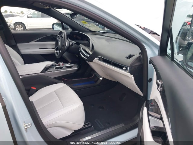 2024 CADILLAC LYRIQ 1GYKPRRK0RZ116010 Photo 4