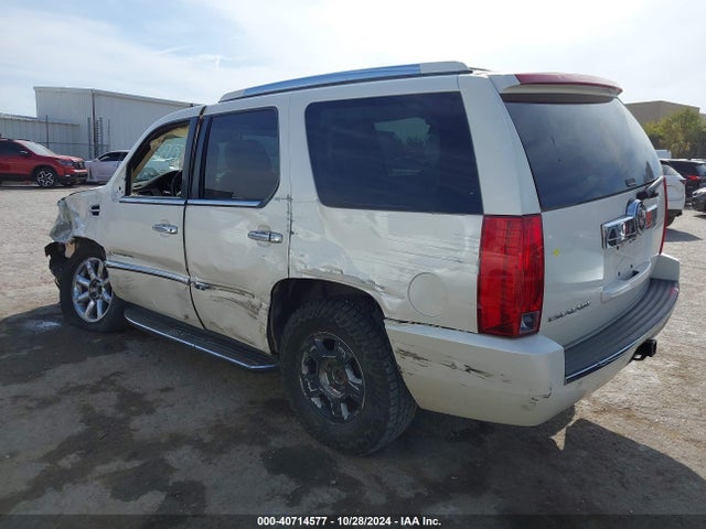 2007 CADILLAC ESCALADE 1GYFK63837R286953 Photo 2