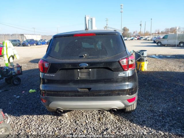 1FMCU0GD1KUA07539 Ford ESCAPE SE