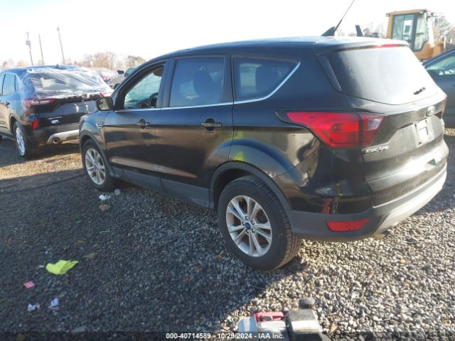 1FMCU0GD1KUA07539 Ford ESCAPE SE