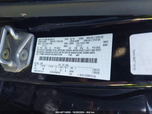 1FMCU0GD1KUA07539 Ford ESCAPE SE
