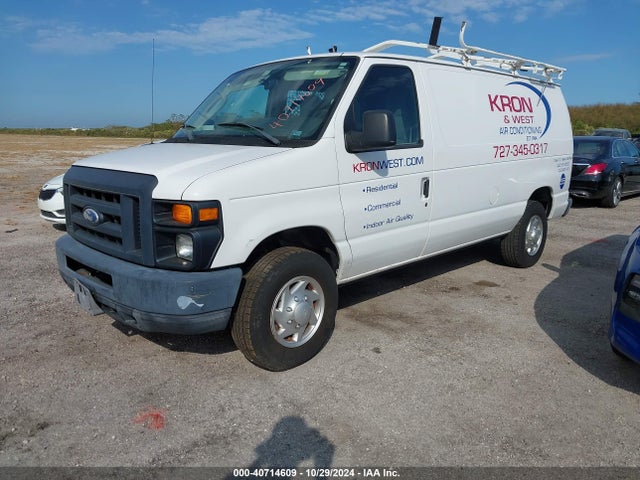 Ford E-250 Commercial 2014 1FTNE2EW9EDA35572 Image 2