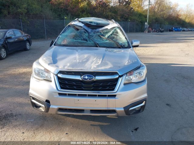 JF2SJAGC8JH470423 Subaru Forester 2.5i Premium
