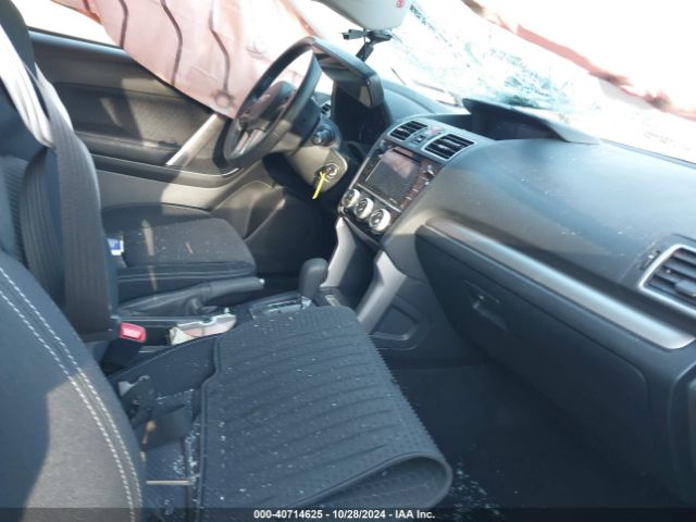 JF2SJAGC8JH470423 Subaru Forester 2.5i Premium